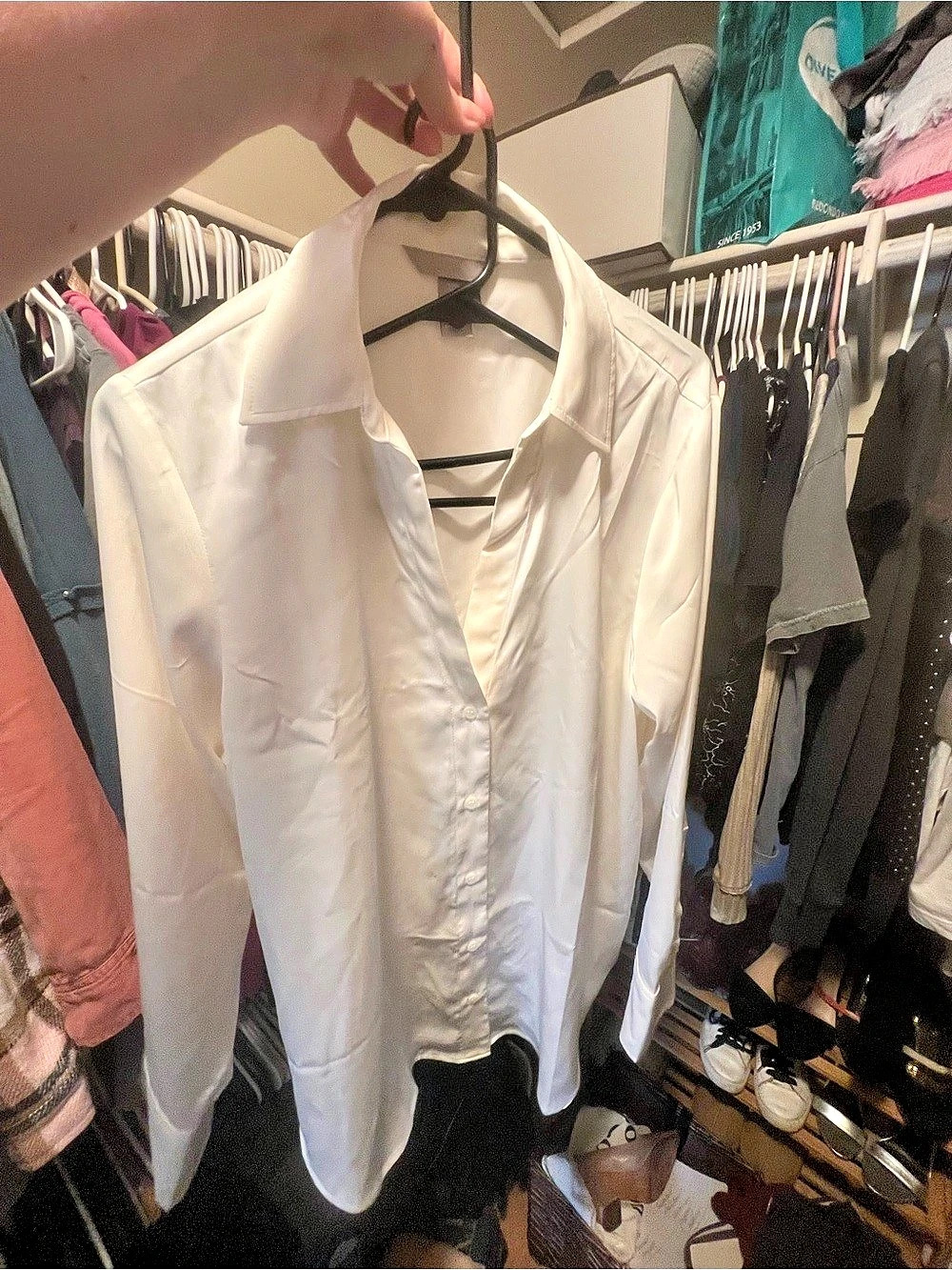 H&Medium White Button Down Shirt Size Medium